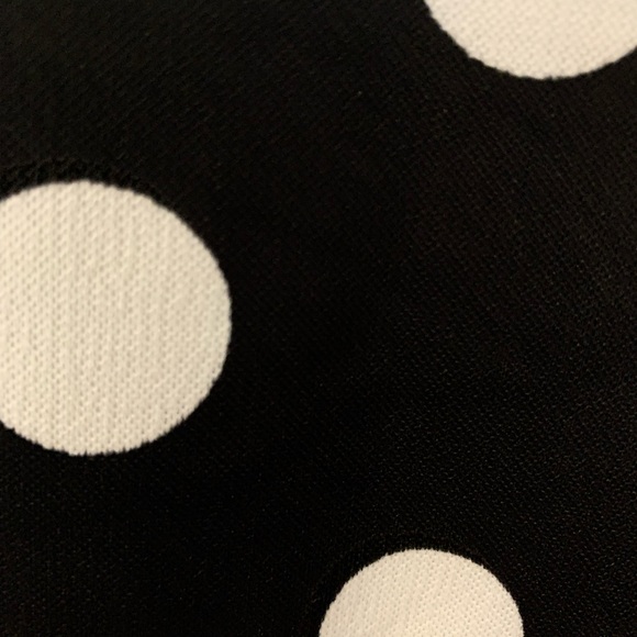 29 inch Black White Polka Dot Skirt. - Picture 2 of 2